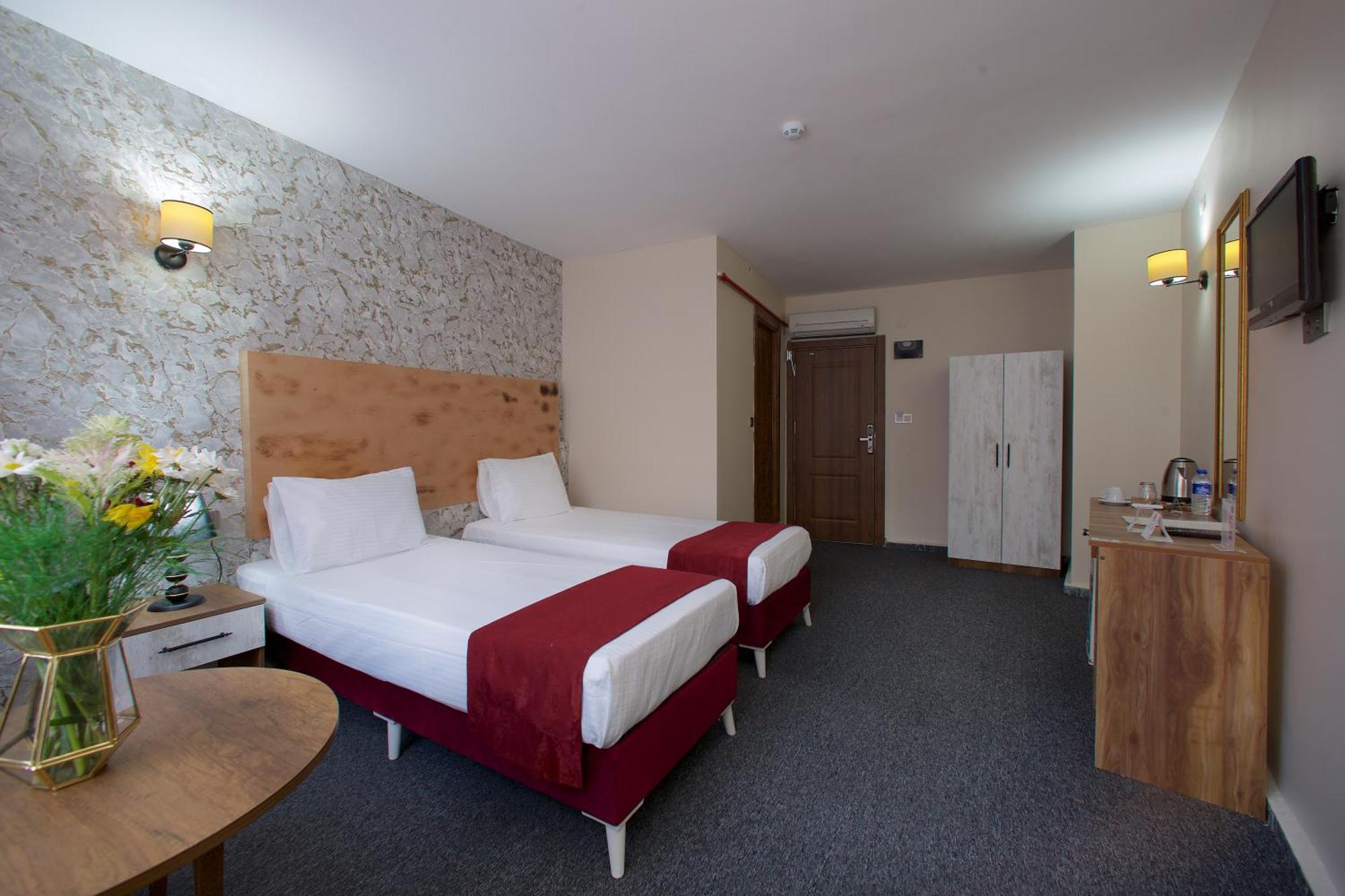 Galata By Boss Hotel Istanbul Exterior photo
