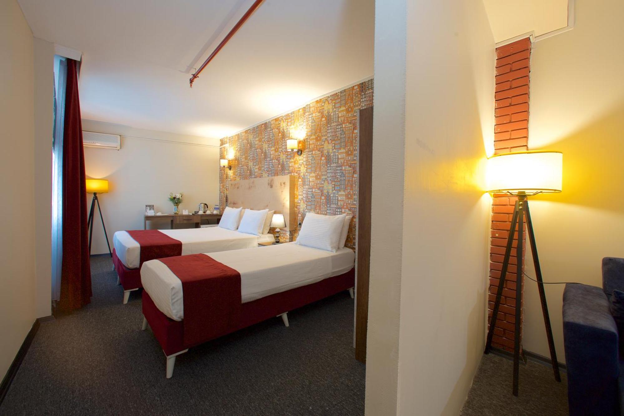 Galata By Boss Hotel Istanbul Exterior photo